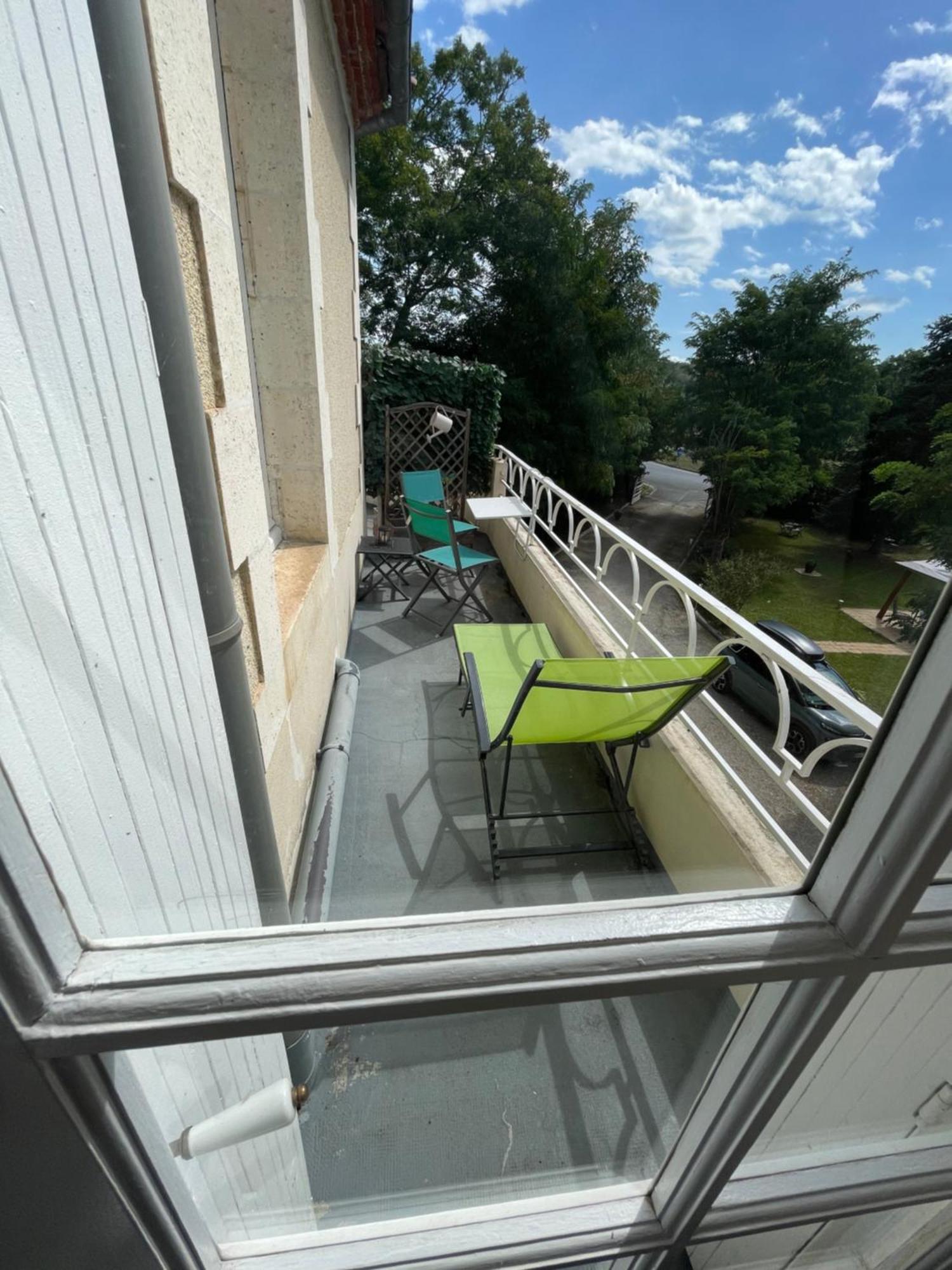 Vue Du Chateau D'Excideuil En Chambres Buitenkant foto