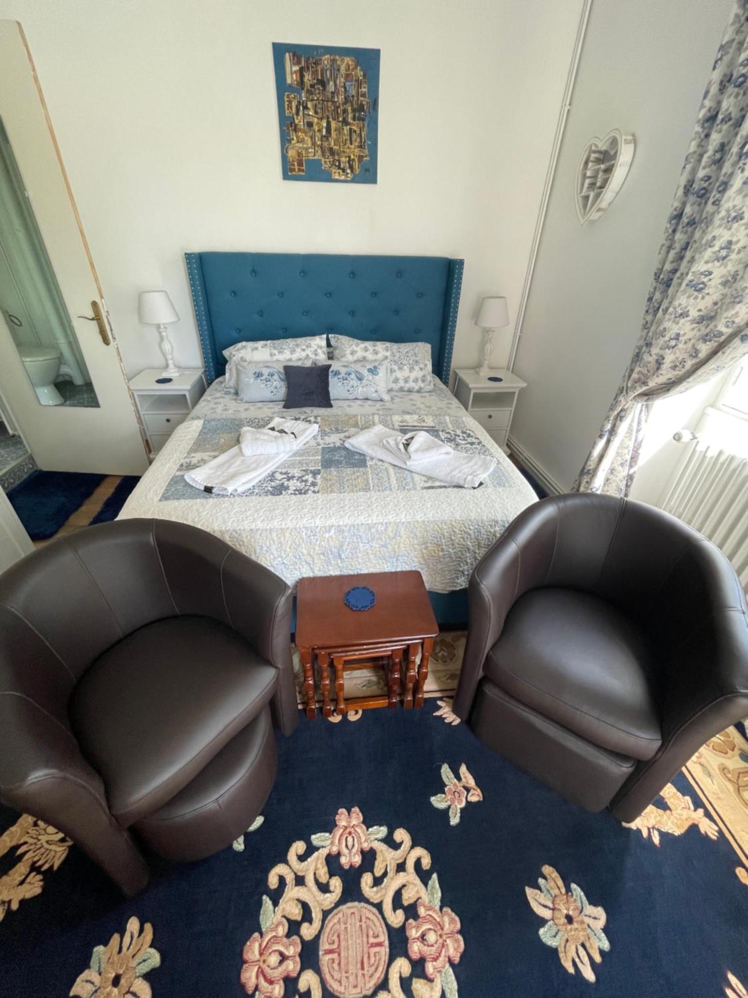 Vue Du Chateau D'Excideuil En Chambres Buitenkant foto
